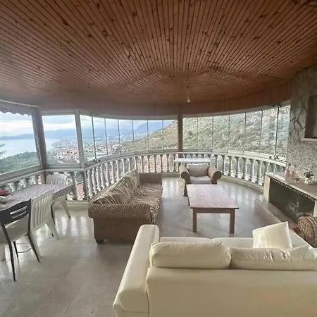 Majestik; Alanya'da Muhtesem Hotel 4*
